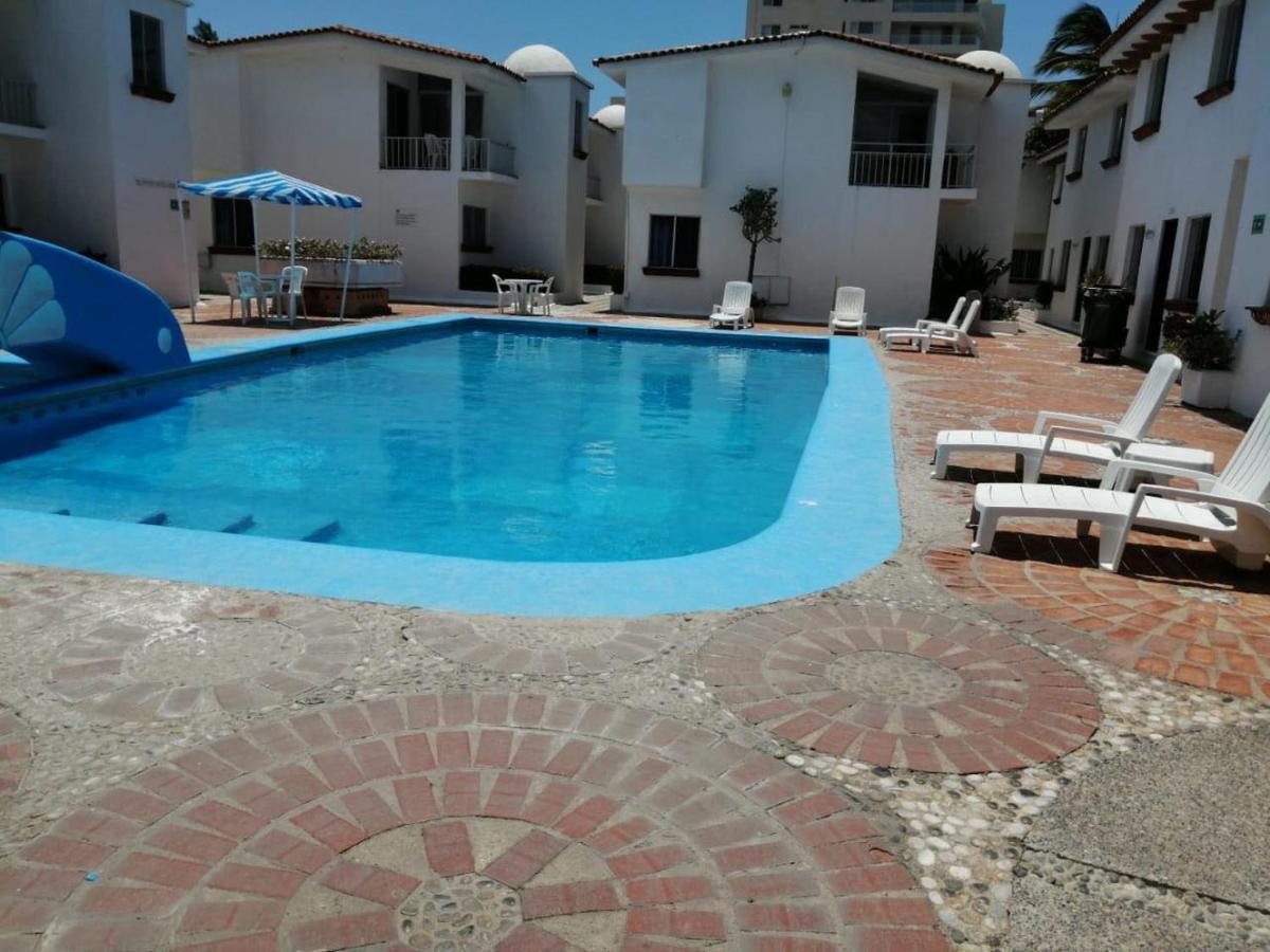 Suites Princess Бусериас Экстерьер фото