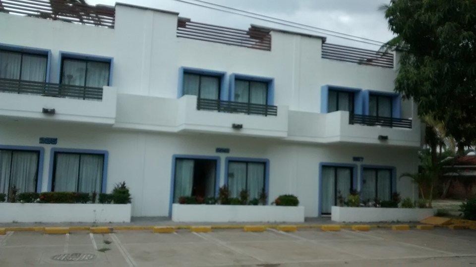 Suites Princess Бусериас Экстерьер фото